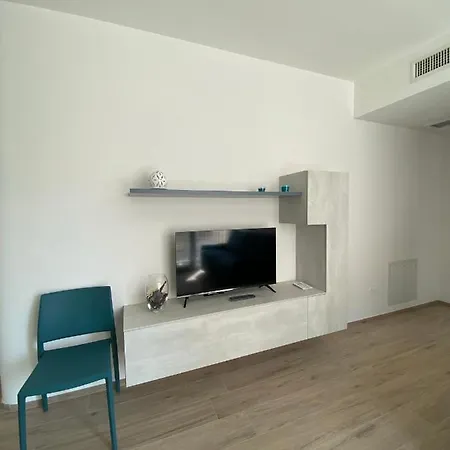 Apartment Aura Marina *